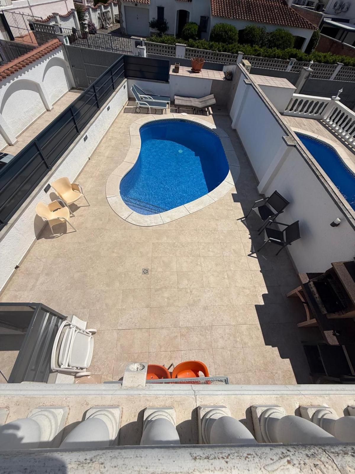 Raquel Koky Villa Empuriabrava Bagian luar foto